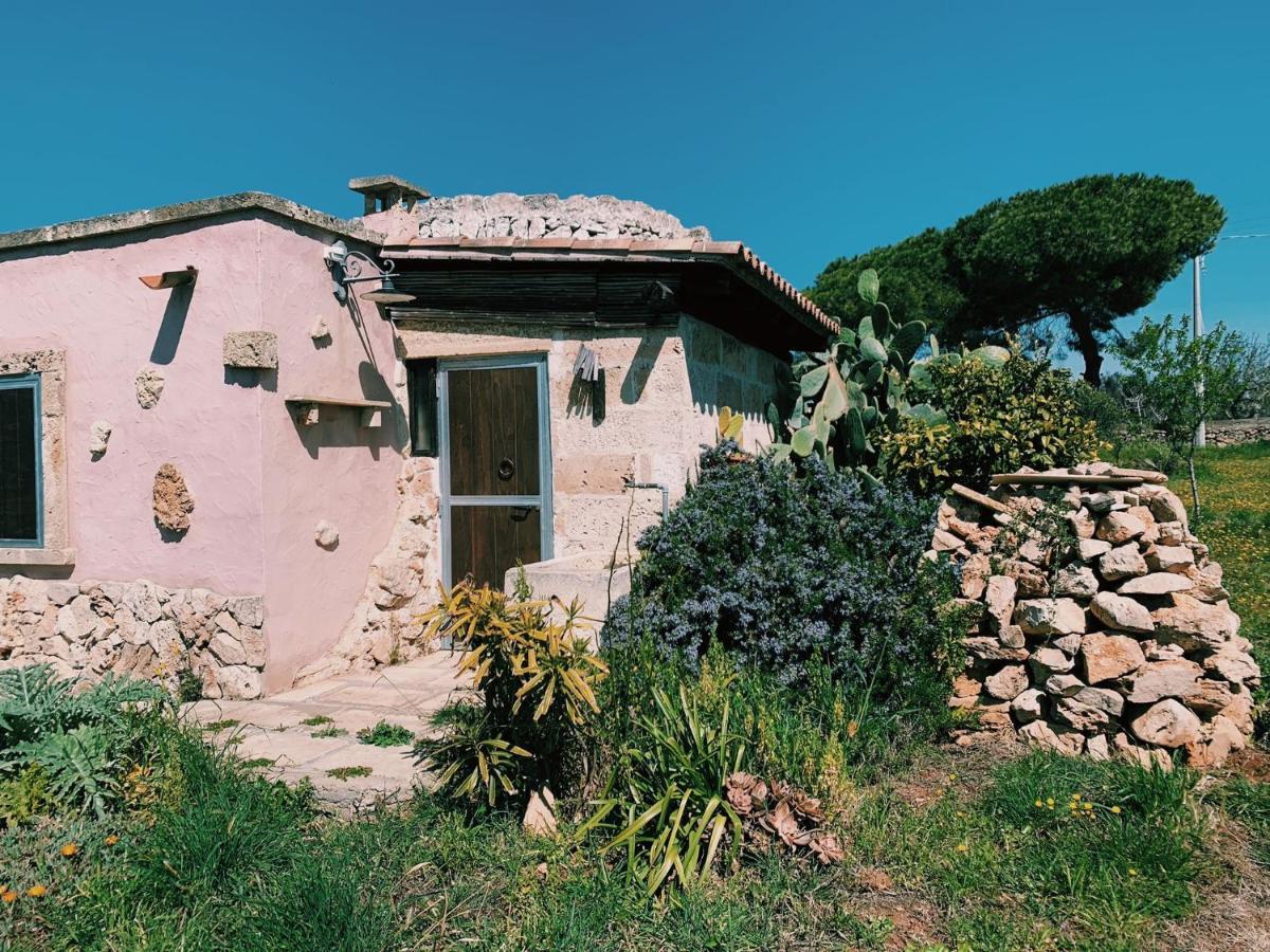 Trullo Contrada Stracca Guest House Alliste Exterior foto