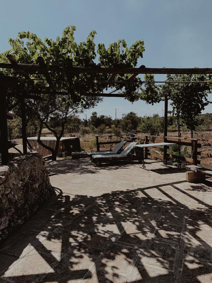 Trullo Contrada Stracca Guest House Alliste Exterior foto