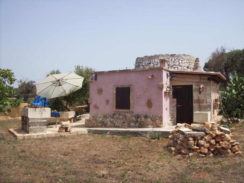 Trullo Contrada Stracca Guest House Alliste Exterior foto